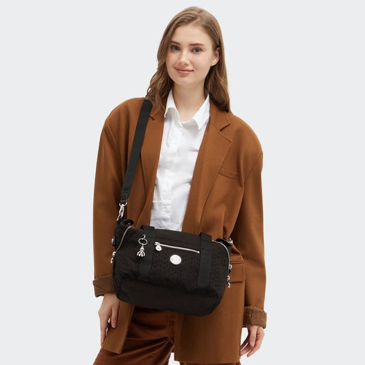 ART MINI Noir Sign Jq $1,283 mensuales a 3msi*