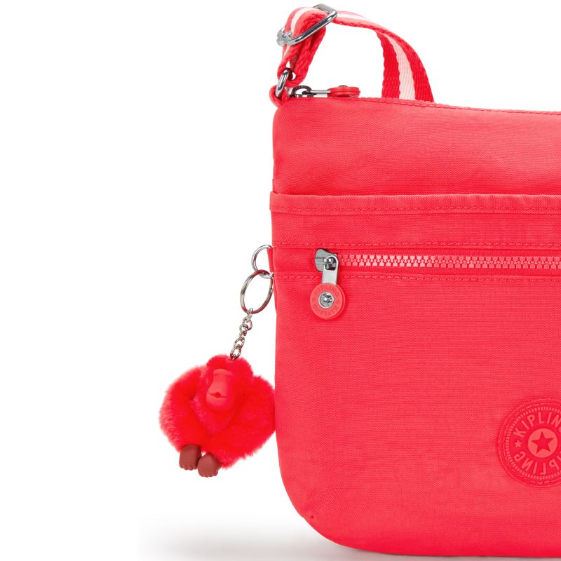 ARTO Escape Red