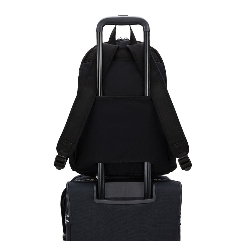 DELIA M Infinite Black