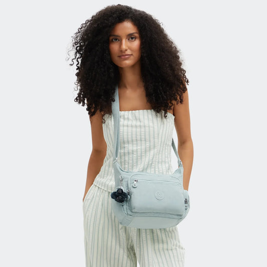 GABBIE S Breezy Blue $1,066 mensuales a 3msi*