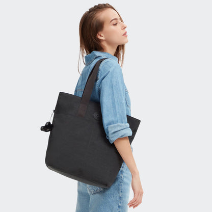 HANIFA Black Noir
