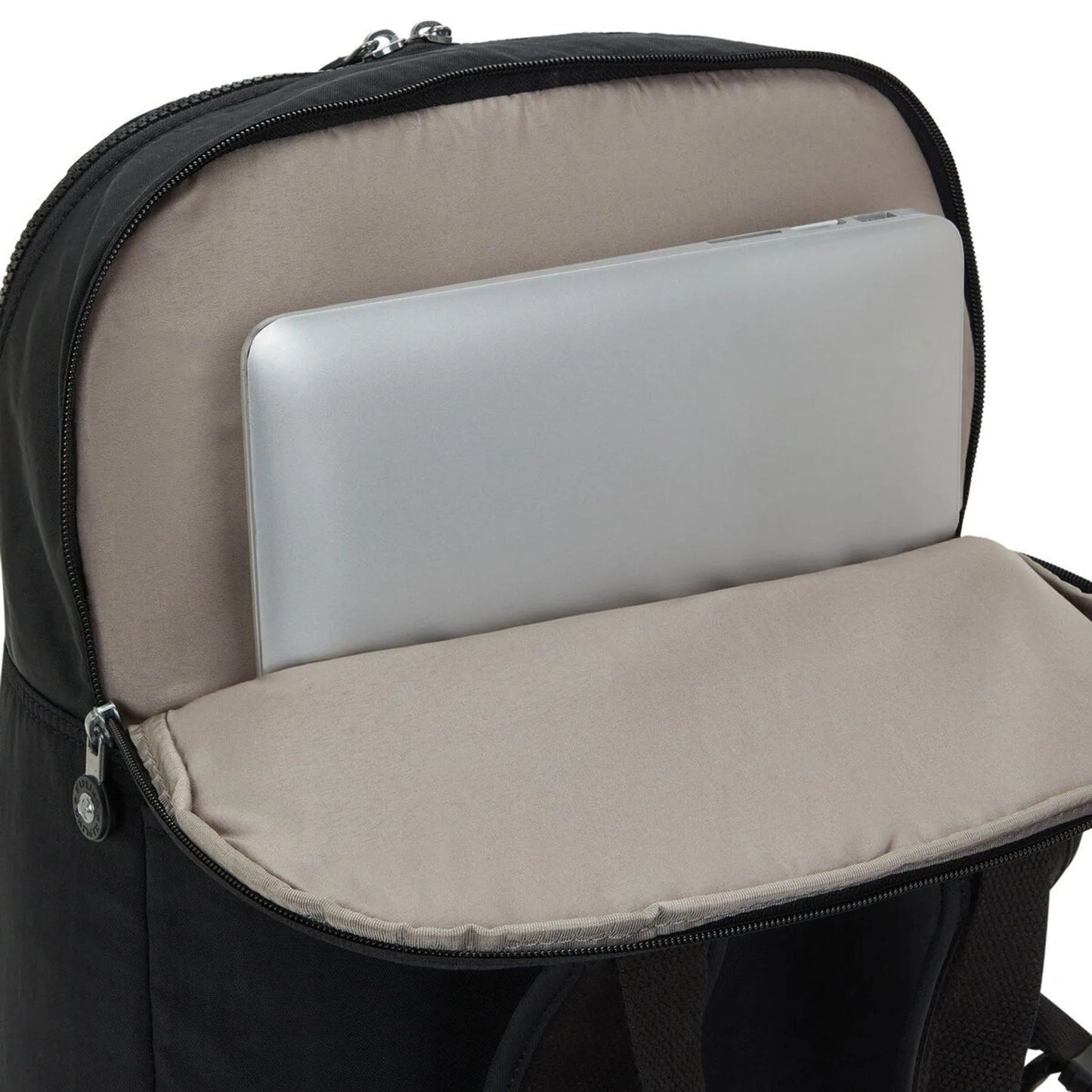 KAZUKI L Black Noir $1,299 mensuales a 3msi*