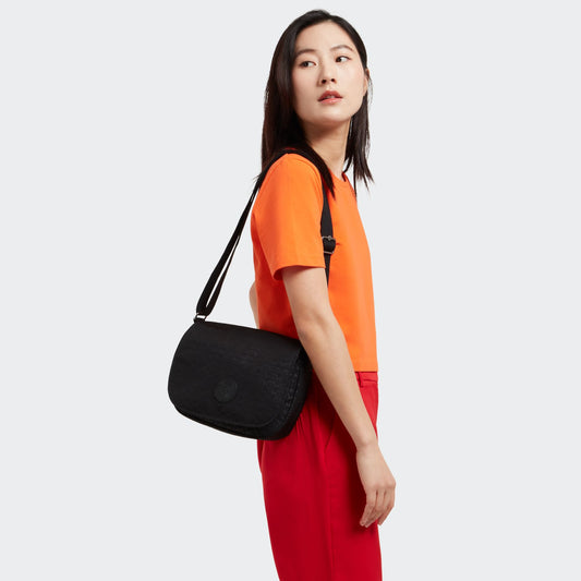 LOREEN M Signature Emb