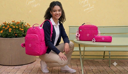 SET DE MOCHILA COLLEGE EXTRA Intense rose $844 mensuales a 9MSI*